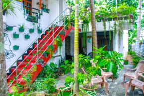 Sigiri Tarushan Home Stay
